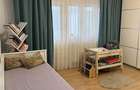 Decomandat cu centrala propie, 42 mp, etaj 3 din 4