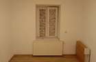 Garsoniera renovata modern, centrul vechi, cladire fara risc seismic - 3