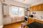 Apartament 2 camere, decomandat, etaj intermediar, Intre Lacuri - 1