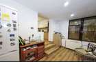 Vand apartament zona foarte buna! IC . Frimu la R-uri