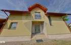 Casa / Vila cu 5 camere de vanzare - 10