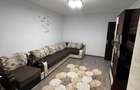 De vanzare apartament cu 3 camere decomandat