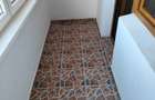 Calea Calarasilor,apartament 2 camere, etajul 1, decomandat, curat,liber