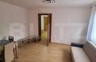 Apartament 3 camere, 40 mp, zona Micro 3