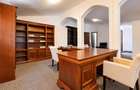 Casă 9 cam, renovată– medical/ beauty/ birouri– Sebastian