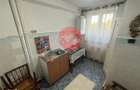 Apartament 2 camere cu garaj, central, str. Isacciei - 9