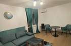 Proprietar, inchiriez 2 camere, decomandat, renovat. Prima chirie - 2