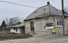 Casa cu 2 camere, 60mp - teren 500 mp, Zona Botizului