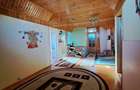 Proprietar direct!-Vand apartament spa?ios in Roman