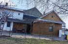 Casă cu 2 camere cu Teren 400 Mp în Central - 1