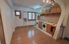 Apartament 2 camere zona BCR orientat Est-Vest etaj 3/3