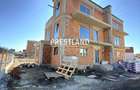 Casa pretabila pentru 2 familii cu teren 434 mp.