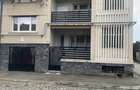 Vand vila deosebita , situata central