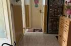 Persoana fizica VAND un apartament de 2 camere in Zona Mazepa 1, Bloc Alun, etaj 2, Galati. Exclus agentiile. Tel 0745343535 - 8