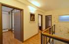Casa cocheta pentru familii moderne - strada privata - 25