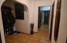 Vand apartament 3 camere
