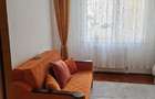 Apartament 3 camere de închiriat.