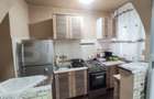 Apartament cu 3 camere, 49 mp, etaj 1, mobilat, zona Micro 15 - 7