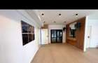 Apartament cu 3 camere decomandat în Sud