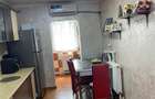 Apartament 2 camere decomandat . Situat in zona patibar chiar in spatele blocului nou . - 4