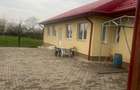Case renovate de inchiriat zona Unirii Podeni 2 camere - 4