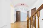 Apartament de vanzare in vila cu curte in satul Ulmi - 3