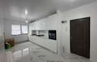 Apartament nou , 3 camere, parcare ,etaj 1 - 2