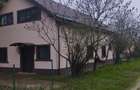 Complex langa Bucure?ti cu 9 case pe 30.000 mp teren - 2