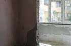 PF vand apartament cu 3 camere decomandat Str. Gloriei, Roman la 10 min de Pia?a Smirodava - 4