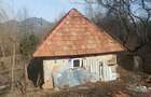 Vand casa ?araneasca din lemn. - 6
