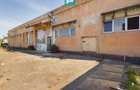 Spațiu industrial cu platformă betonată și teren