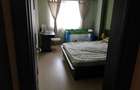 Inchiriez apartament 3 camere - 5