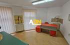Spatiu comercial pretabil birouri, cabinete medicale, Cetate