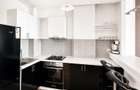 Apartament intr-un complex cu gradina privata si fantani decorative, l
