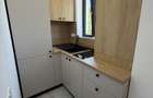 Proprietar inchiriez apartament 2 camere loc de parcare central Otopeni - 6