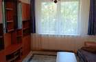 Ofer spre inchiriere garsoniera spatioasa. - 2