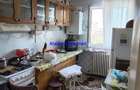 Apartament cu 3 camere decomandat în CET - 2