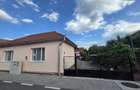 Casă cu Teren 1100 Mp în Central - 9