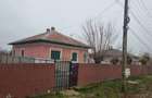 Casă cu 4 camere cu Teren 750 Mp în Central - 2