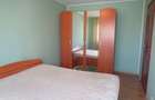 Apartament 2 camere, termoteca, geam la baie, bucatarie spatioasa