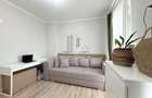 Apartament cu 3 camere/parcare/prima inchiriere/zona Vivo.