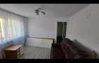 vand apartament 2 camere semidecomandat strada sublocotenent Gheorghe Barboi.Pret 55000 - 4