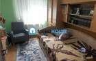 Apartament cu patru camere zona 1 decembrie