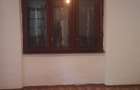 Casa cu 2 camere, curte mare, gata de utilizare
