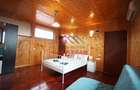 Casa in Breaza--375.000e