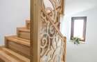 Casa / Vila cu 8 camere de vanzare