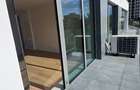 Studio Lux, Bloc Boutique Timpuri Noi - 12