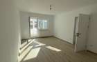 Particular vand apartament 2 camere tractorul