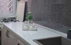 Apartament 2 camere ,zona Alexandru cel Bun