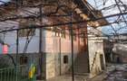 Casa de vanzare cu teren, in centru Rosia de Amaradia, Gorj - 2